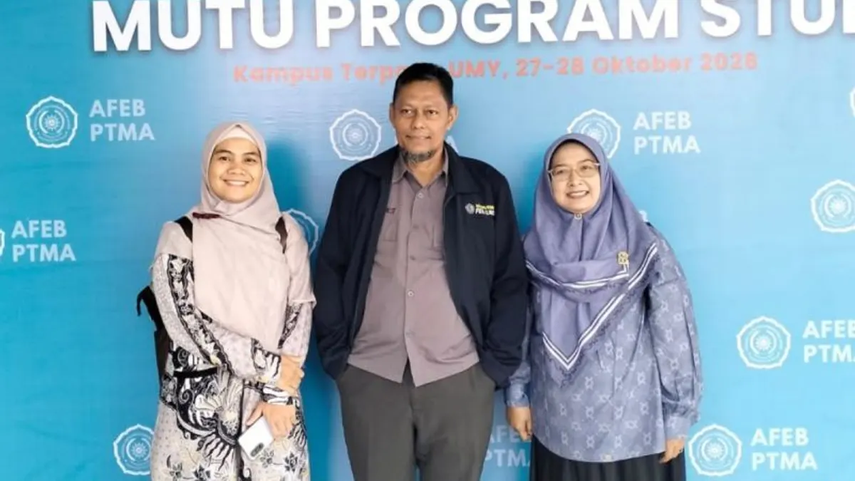 Dosen dan pimpinan program studi FEB UMS dalam workshop kurikulum OBE