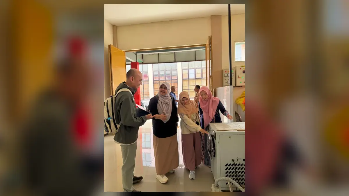 Dosen FTAB UB dan mitra PLUT Kota Batu mengembangkan tepung lewat mesin pengeringan beku