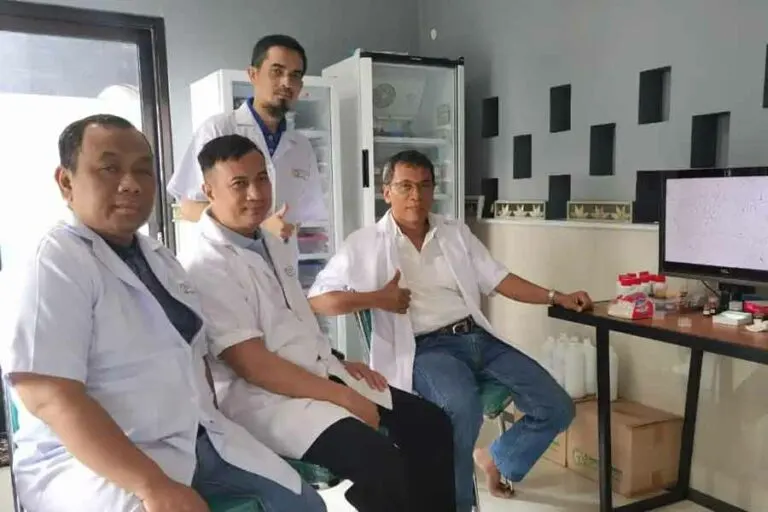 Foto pendukung: Inovasi Dosen Unair: Bioprotektan Ramah Lingkungan Muncul untuk Ayam Komersial