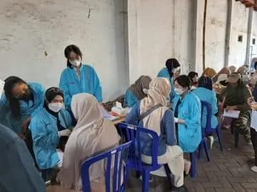 Foto pendukung: Pentingnya Edukasi Penggunaan Gigi Tiruan untuk Lansia: Upaya FKG UB Tingkatkan Kualitas Hidup Masyarakat