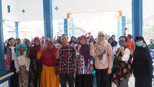 Ilustrasi Tim Dosen UNAIR Manfaatkan Potensi Alam dan Ciptakan Produk Berkhasiat bagi Lansia di Desa Pandansari