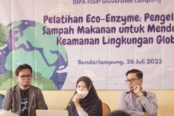 Ilustrasi “Dosen Hubungan Internasional Unila Bantu Mengatasi Sampah Makanan Melalui Pelatihan Eco-Enzyme di Bandarlampung”