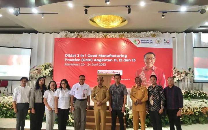 Ilustrasi Dosen FTP Unud Jadi Instruktur Diklat GMP di NTT, Kemenperin Dukung Kerjasama