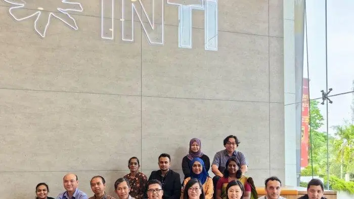 Ilustrasi Assoc. Prof Leon A. Abdillah dari Universitas Bina Darma Berpartisipasi dalam Program International Visiting Scholar di INTI International Dosen University Malaysia