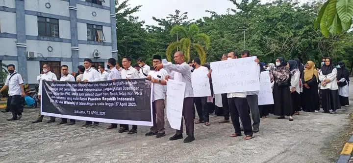 Ilustrasi Perjuangan Dosen: Menuju Profesi yang Makmur dan Berpotensi
