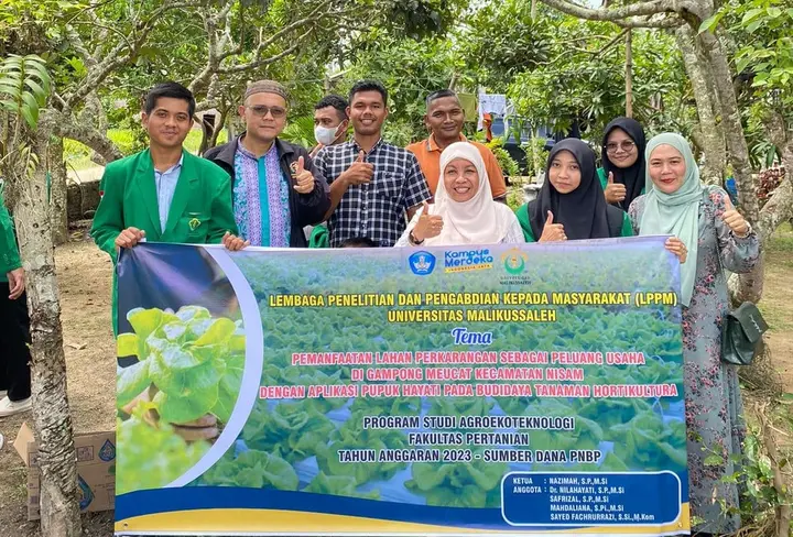 Ilustrasi Dosen Universitas Malikussaleh (Unimal) Sosialisasikan Pupuk Hayati dan Pemanfaatan Lahan Pekarangan di Nisam, Aceh Utara