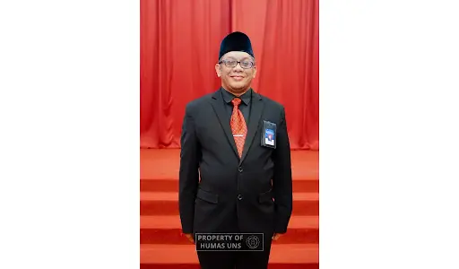 Ilustrasi Dekan FH UNS Dr. Muhammad Rustamaji Masuk Daftar 17 Dosen Hukum PTN Favorit 2024