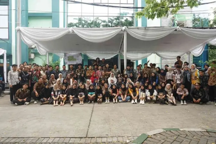 Ilustrasi Dosen dan Mahasiswa Ilmu Komunikasi UINSA Menggelar SECom’s Expo 2023: Ekspresi Kreativitas dan Wirausaha