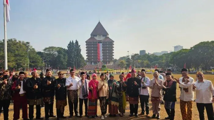 Ilustrasi Universitas Indonesia Menghargai Pengabdian Jangka Panjang: Enam Dosen dan Tenaga Pengajar Dianugerahi Tanda Kehormatan