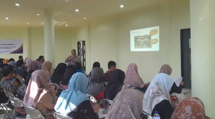 Ilustrasi Dosen FIP UNESA Gelar Pelatihan Public Relation untuk Guru SD: Meningkatkan Keterampilan Komunikasi dan Hubungan Masyarakat dalam Pendidikan Dasar