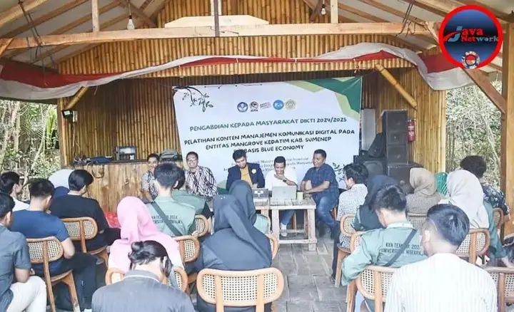 Ilustrasi Dosen Universitas Trunojoyo Madura dan Universitas Wiraraja Gelar Pelatihan Fotografi Seni dan Videografi di Mangrove Kedatim