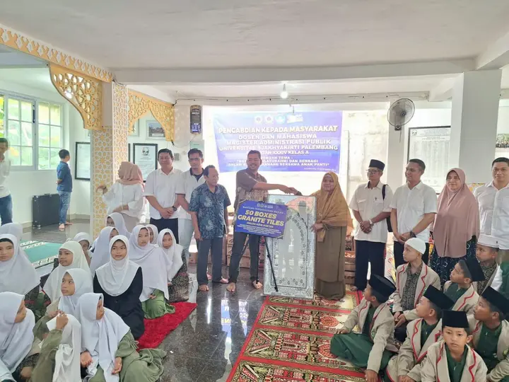 Ilustrasi Dosen dan Mahasiswa Program Pascasarjana Sjakhyakirti Palembang Gelar Bakti Sosial di Panti Asuhan PAY Palembang