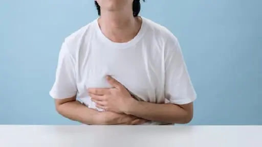 Ilustrasi Tips Puasa Nyaman bagi Penderita GERD, Ini Saran dari Dosen Unair