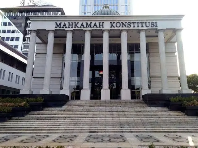 Ilustrasi Mahasiswa Yogya Protes Putusan Kontroversial MK: Kritik Politik Dinasti dan Pelanggaran Konstitusi