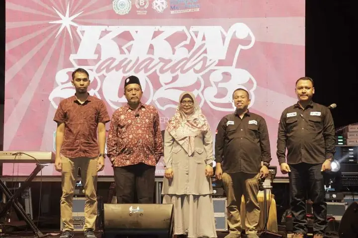 Ilustrasi Apresiasi Kreativitas Dosen dan Mahasiswa: KKN Award 2023 LPPM UMRI