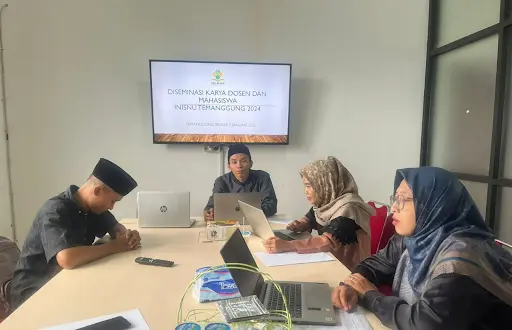 Ilustrasi Dosen INISNU Temanggung Tercatat Sebagai Reviewer 31 Jurnal Scopus di 18 Negara