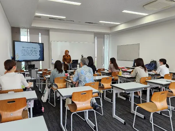 Ilustrasi Penelitian Kolaboratif UPI dan Dosen Nanzan University Menghasilkan Buku Pengayaan BIPA tentang Cerita Rakyat Indonesia-Jepang