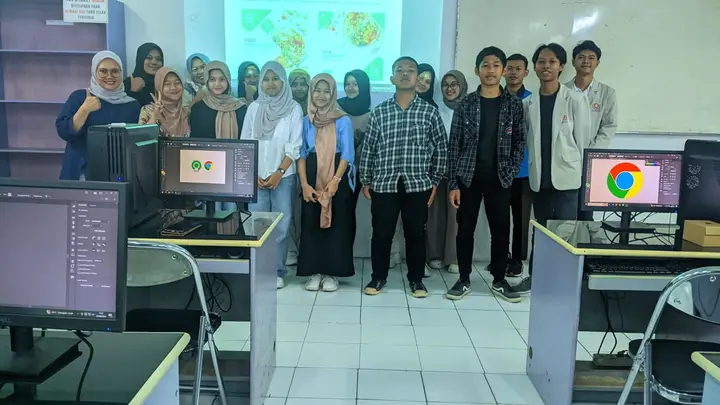 Ilustrasi Pelatihan Desain Grafis Membuka Wawasan Kader Pembantu Pembina Keluarga Berencana Desa Ketenger