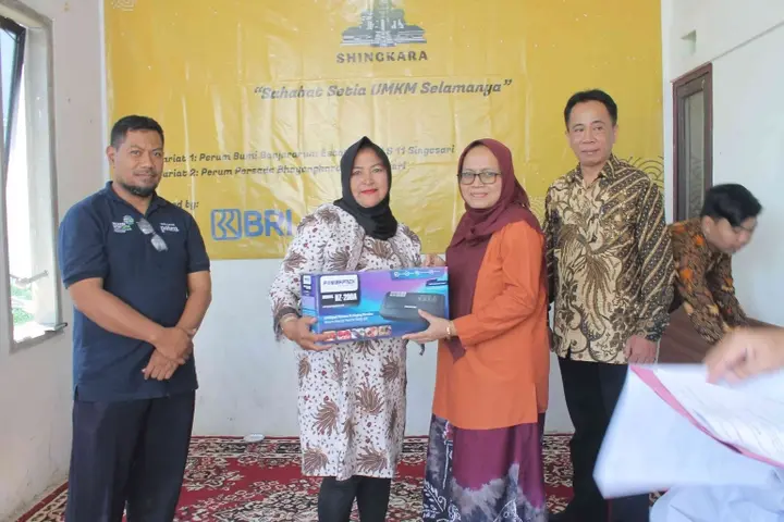 Ilustrasi Dosen Universitas Negeri Malang Meningkatkan Kualitas Produk UMKM dengan Alat Vacuum Sealer