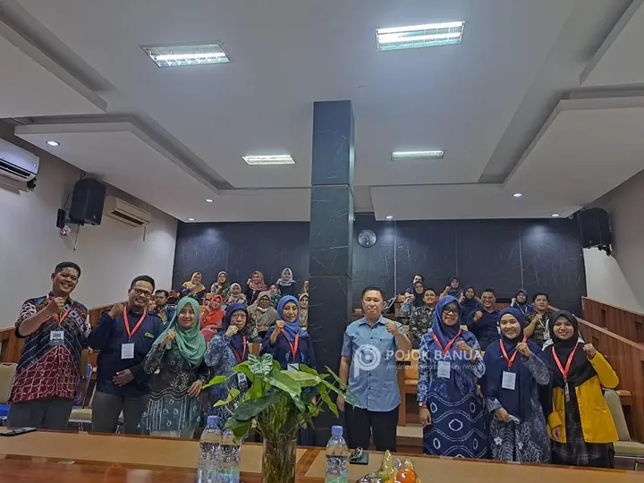 Ilustrasi Tim Dosen ULM Banjarmasin Bantu Puskesmas dengan Pendampingan Pembuatan Laporan Penilaian Kinerja