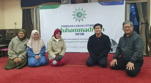 Ilustrasi Dosen UM Surabaya Berikan Edukasi Finansial di Mesir, Dorong Pengelolaan Keuangan Berbasis Amanah