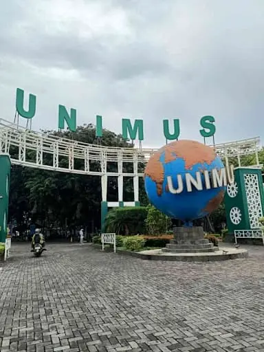 Ilustrasi Unimus Semarang Resmi Rekrut 11 Dosen, 3 Tutor Trainer, dan 7 Staf Baru di Tahun 2025