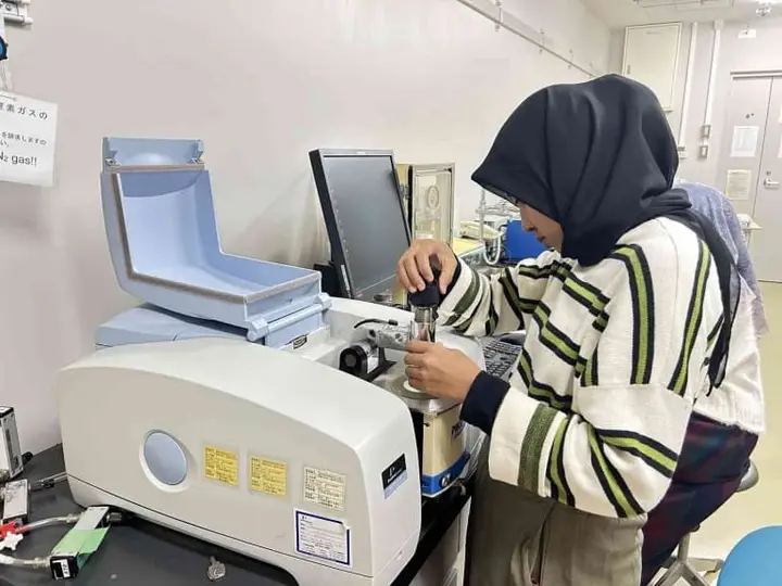 Ilustrasi Dosen dan Mahasiswa UAD Menyelenggarakan Proyek Bersama dengan Universitas Gifu, Jepang