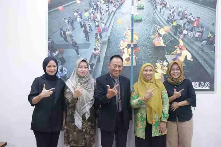 Ilustrasi Tiga Dosen Pariwisata IIB Darmajaya Raih Sertifikasi BNSP untuk Tingkatkan Kualitas Lulusan