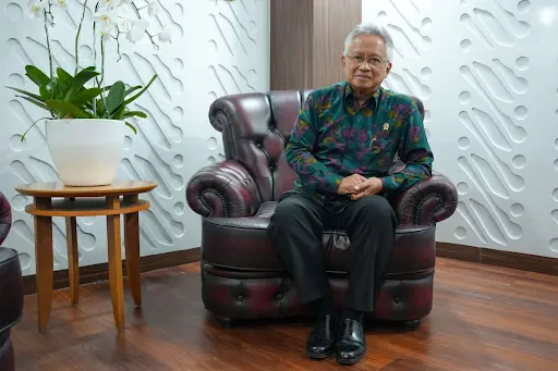Ilustrasi Evaluasi Dua Permendikbud Era Nadiem oleh Mendikti Satryo: Tukin Dosen hingga Penjaminan Mutu Perguruan Tinggi